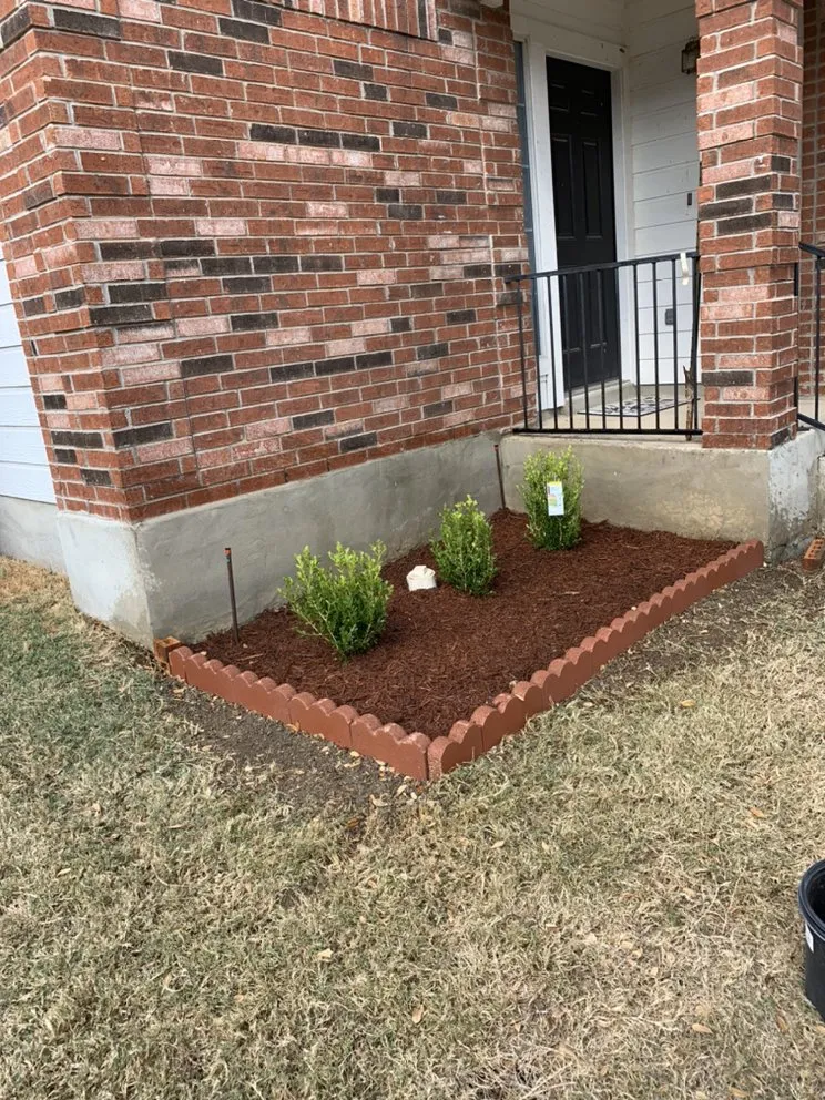 Trusted garden landscaping for beautiful yards across San Antonio, TX - Ramz Star Tree Service And Lawn Care