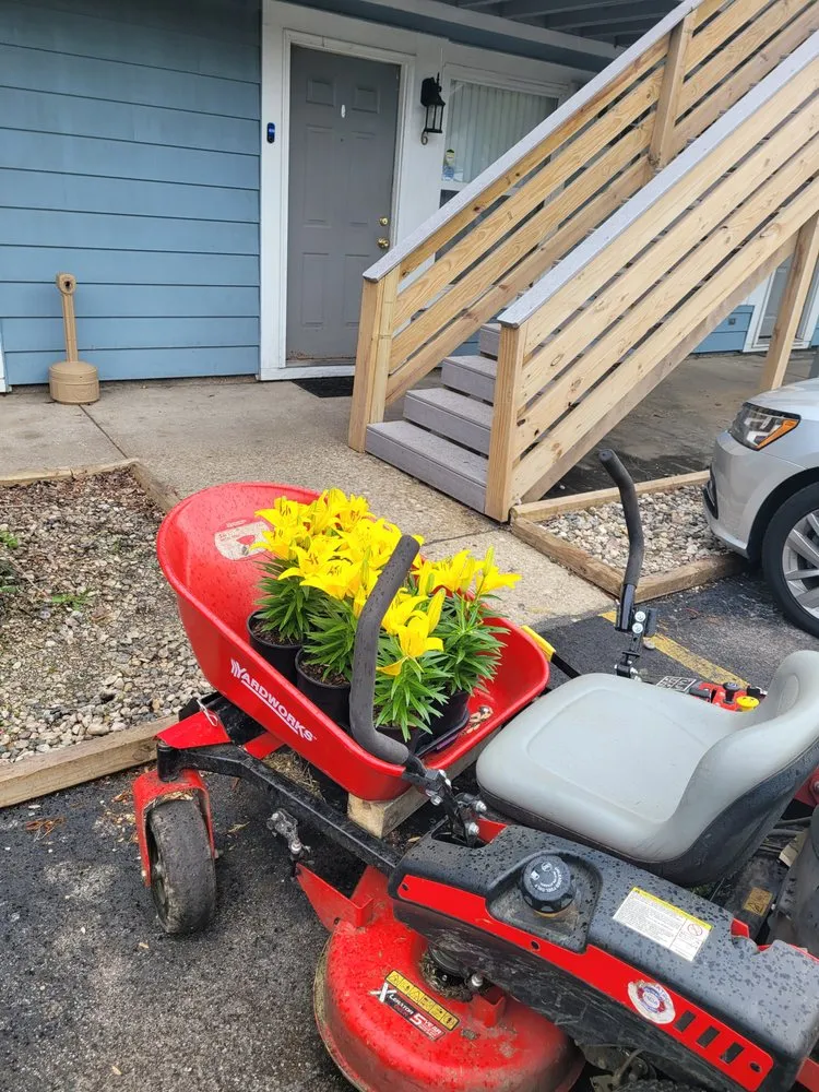 Professional garden landscaping for homes in West Lafayette, IN by Ramzz Lawnz