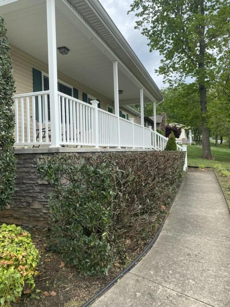 Reliable yard maintenance for year-round maintenance in Trion, GA by Ranch Landscaping