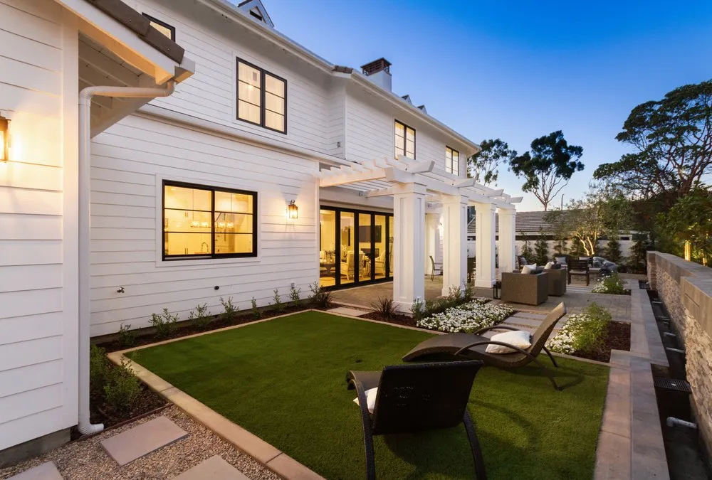 Top-rated yard cleanup service in Irvine, CA - Rancho Proscapes