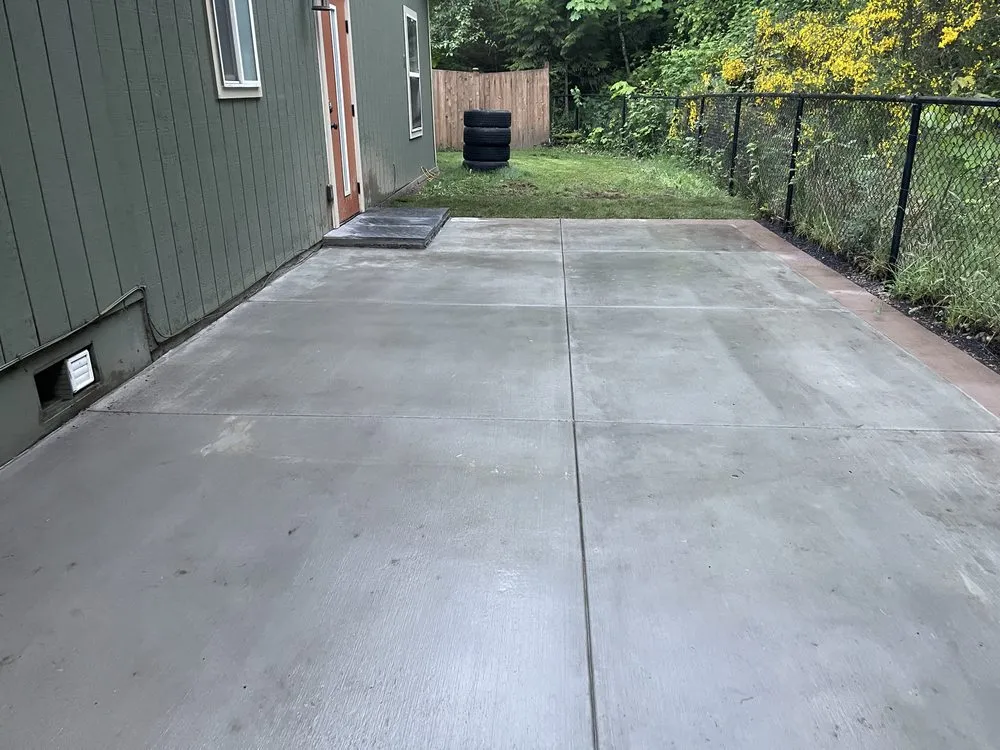 Reliable yard cleanup service for year-round maintenance in Belfair, WA by Rancho Spring