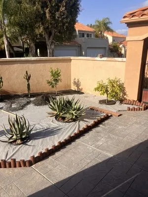 Ranchwood Landscapes Logo