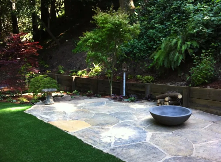 Reliable lawn care service in Ventura, CA by Randall Moore Landscapes