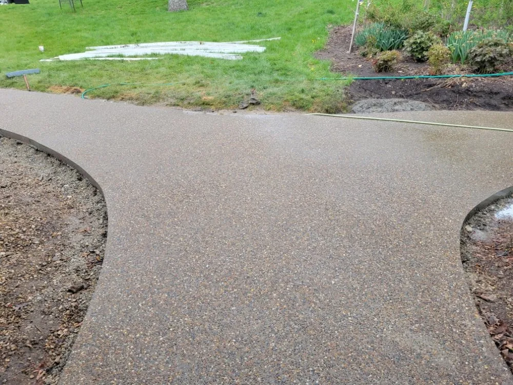 Expert residential landscaping in Urbana, IA by Randall's Concrete & Land Maintenance