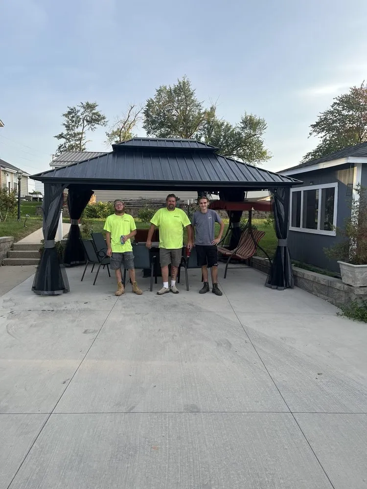 Top-rated yard cleanup service in Urbana, IA by Randall's Concrete & Land Maintenance