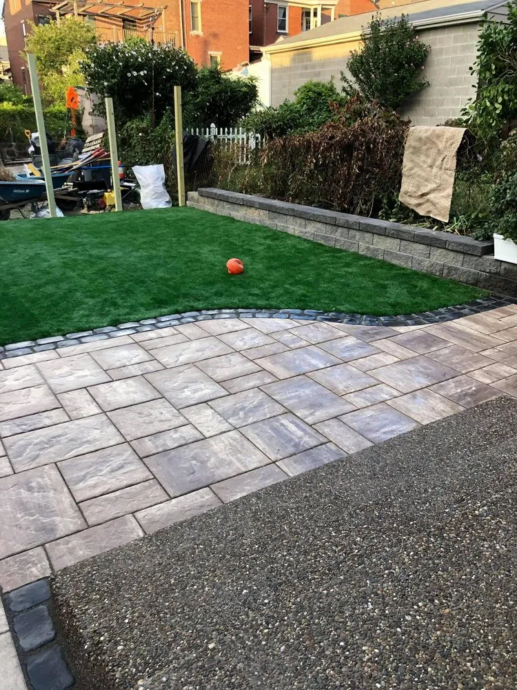 Custom yard cleanup service in Pittsburgh, PA - RandScapes