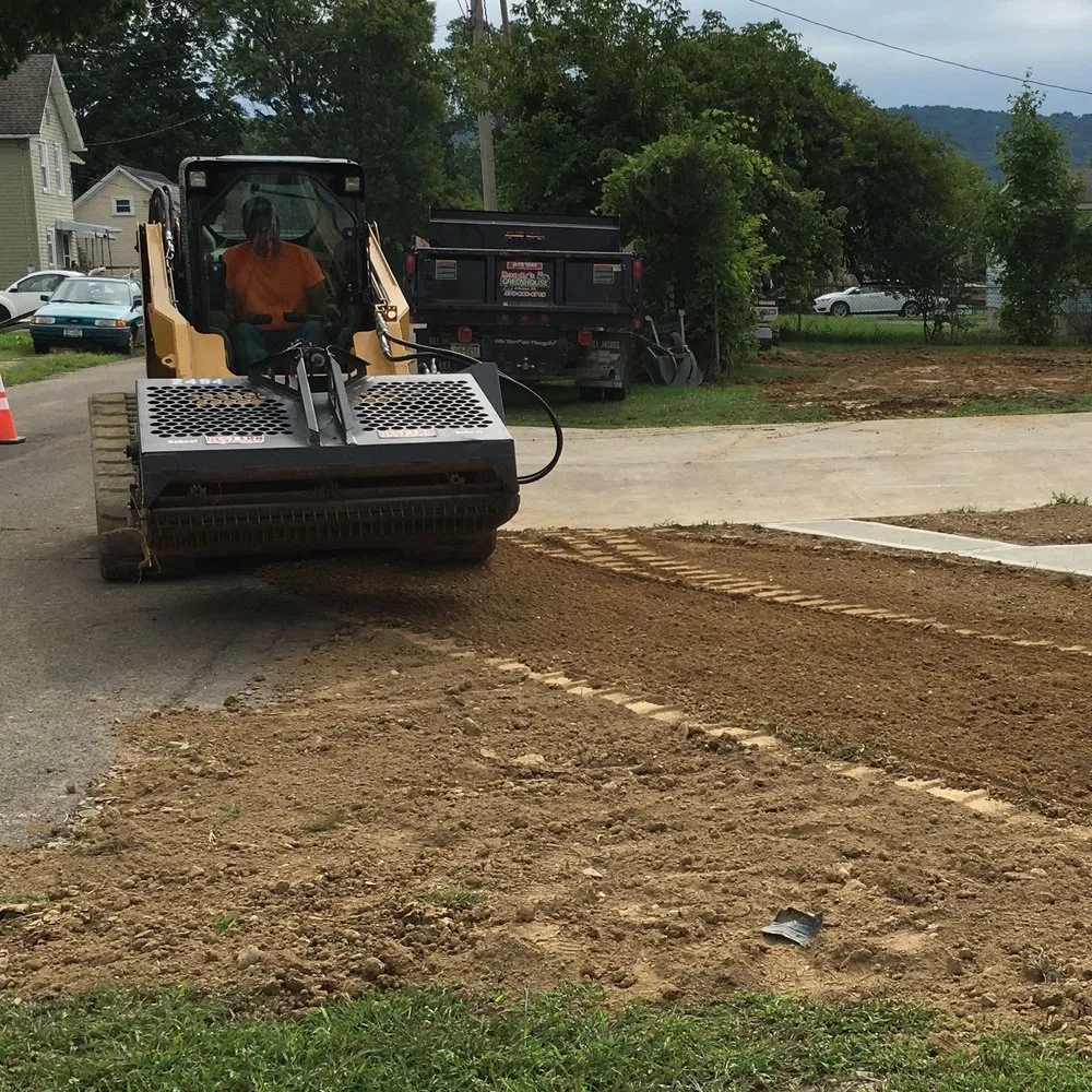 Local yard maintenance in Athens, PA - Randy's Greenhouse