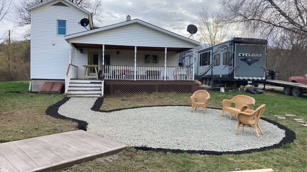 Custom lawn mowing service experts serving New Milford, PA - Randy’s Landscaping