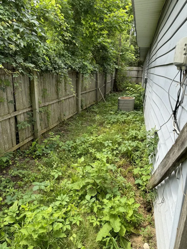 Affordable landscaping services in Saint Johns, MI by Randy’s Lawn Care