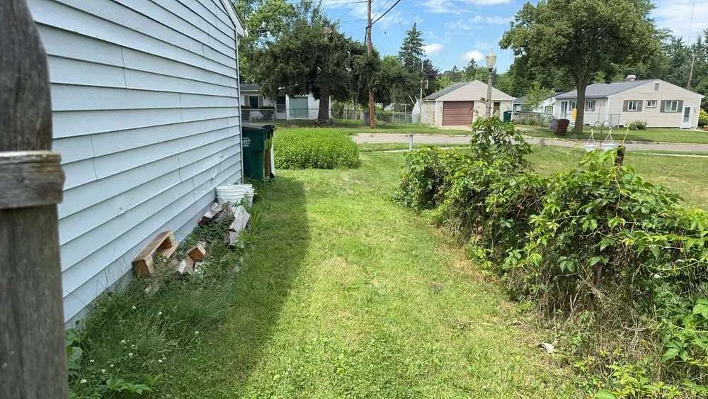 Local landscaping services in Saint Johns, MI - Randy’s Lawn Care