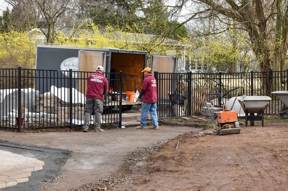 Custom lawn mowing service experts serving Piscataway, NJ - Randy's Pro Landscaping & Tree Service