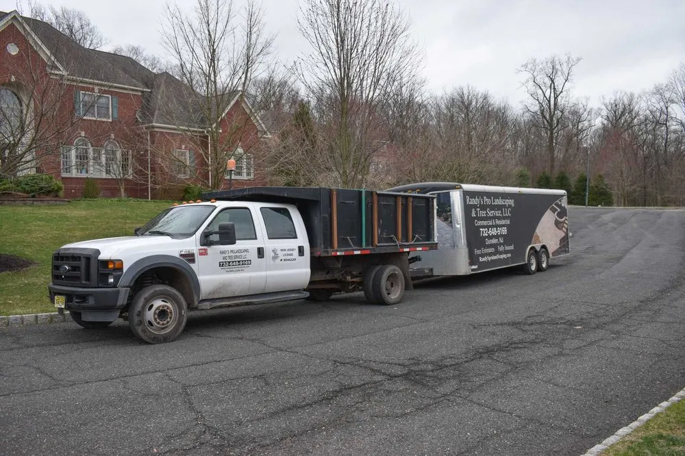 Custom landscaping services experts serving Piscataway, NJ - Randy's Pro Landscaping & Tree Service