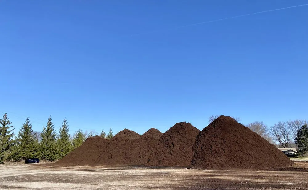 Trusted garden landscaping in Moline, IL - Raney Tree Care