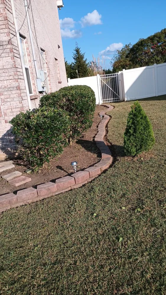Professional garden landscaping near you in Smyrna, TN by Raney's Lawncare and Landscaping