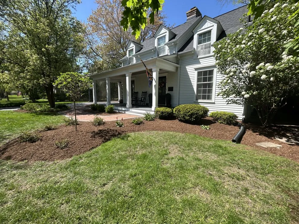 Professional lawn care service with custom design in Round Lake Beach, IL by Rangeles Landscaping Service