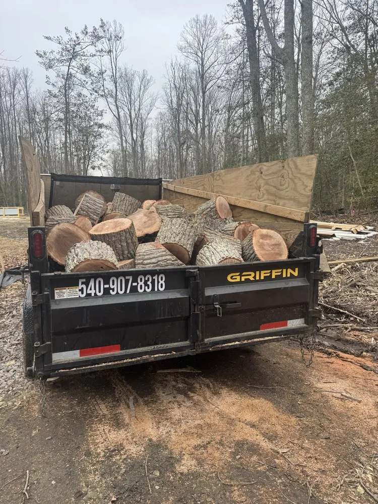 Custom garden landscaping for beautiful yards across Fredericksburg, VA - Rangel's Tree and Landscaping Services