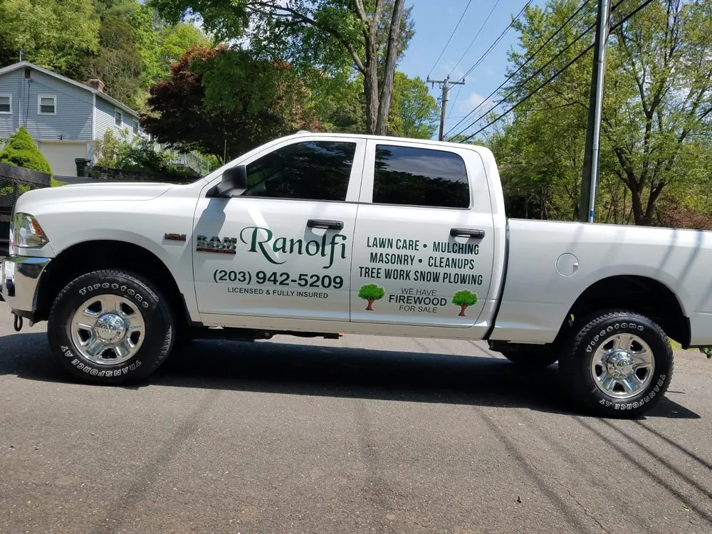 Local yard maintenance near you in Brookfield, CT by Ranolfi Lawnscaping Service
