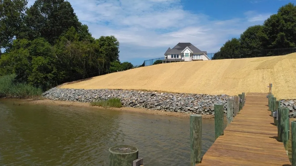 Local yard cleanup service in Weems, VA by Ransone's Nursery & Maintenance
