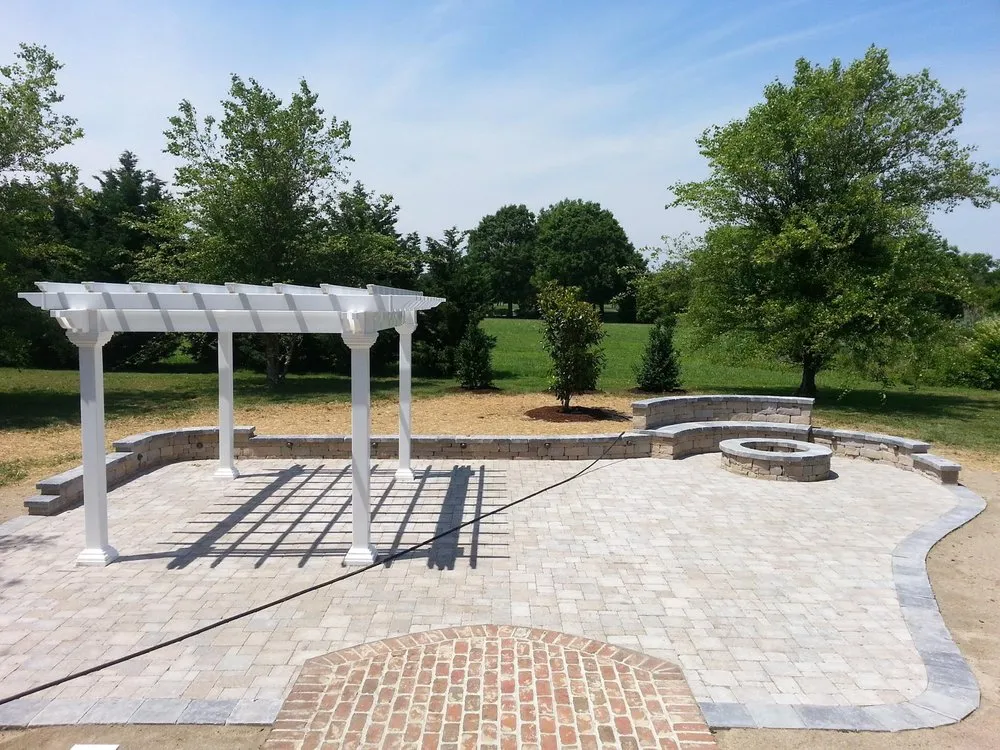 Reliable lawn care service with custom design across Weems, VA - Ransone's Nursery & Maintenance