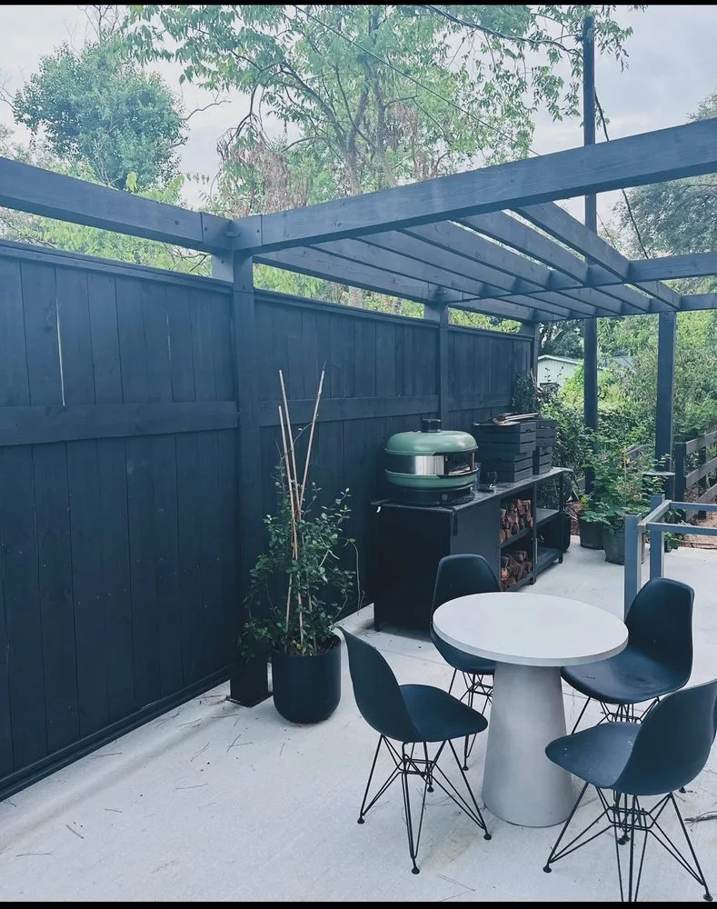 Expert outdoor landscaping in Houston, TX by Ranz