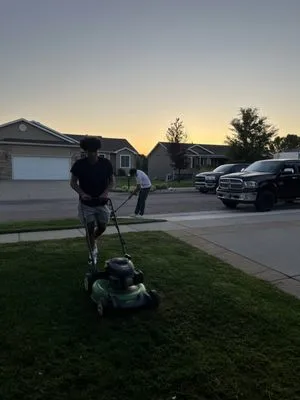 Rapid City Lawns Logo