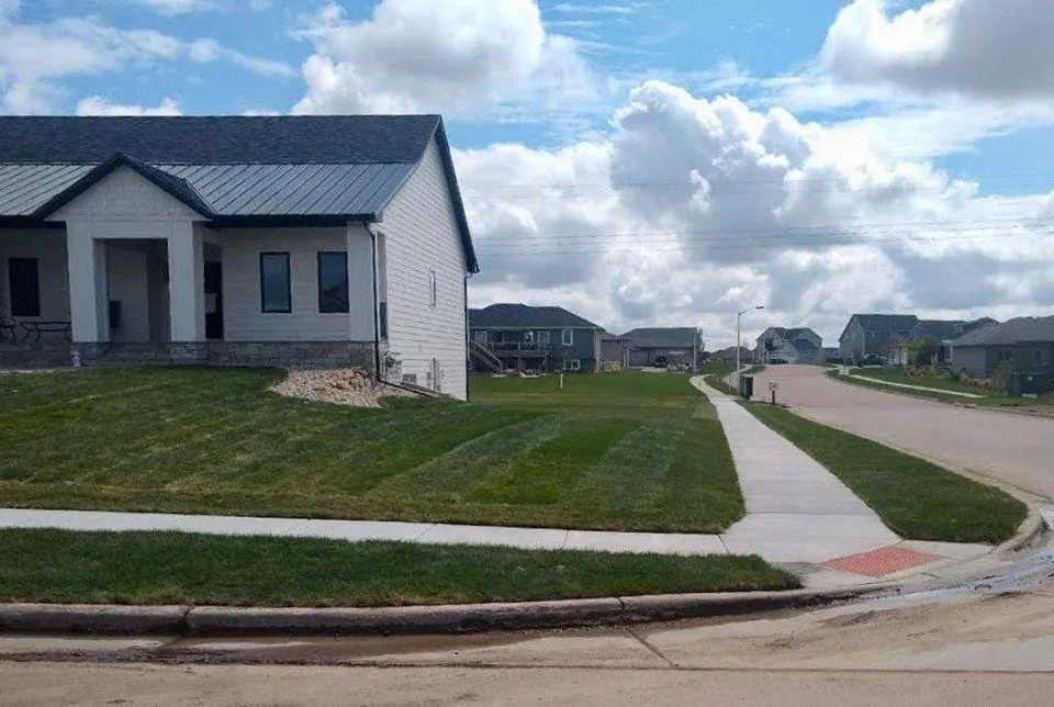 Trusted residential landscaping for beautiful yards across Wakonda, SD - Rapid Creek Sod