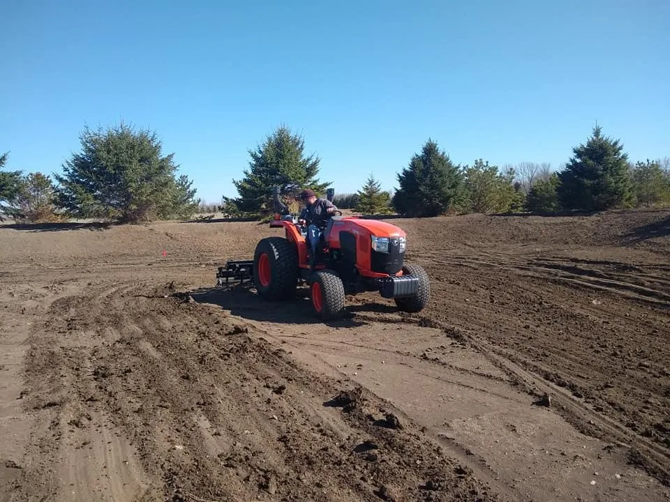 Affordable landscape design for year-round maintenance across Wakonda, SD - Rapid Creek Sod