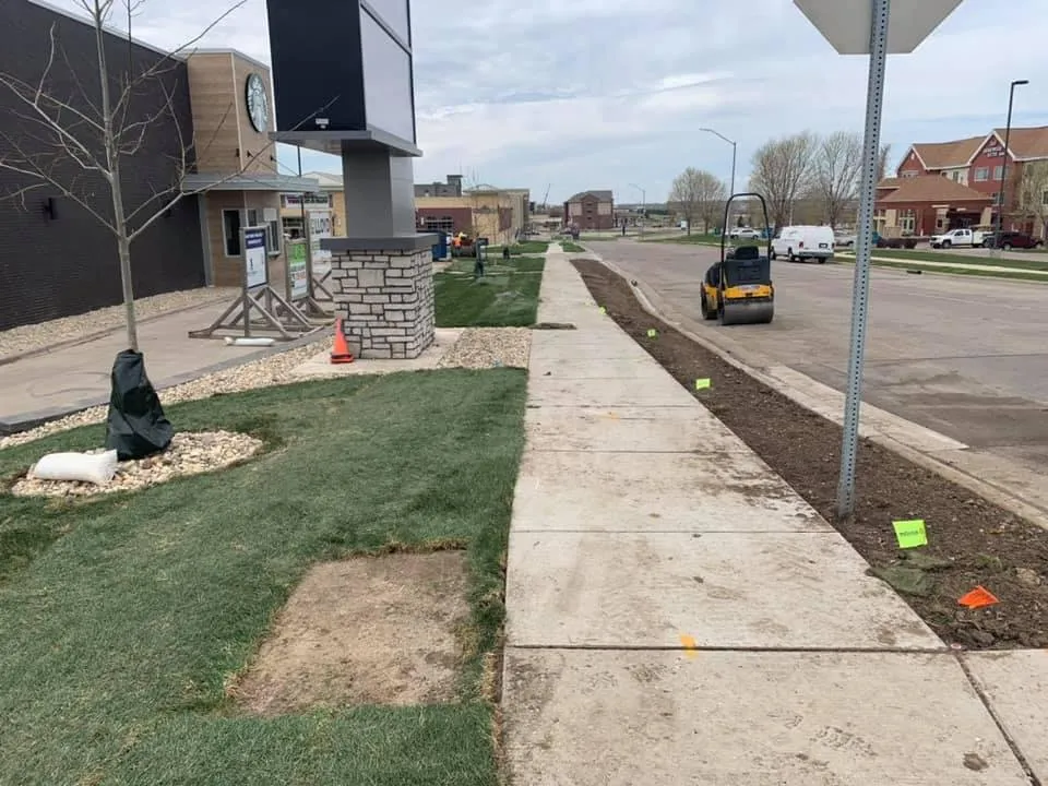 Professional lawn mowing service for homes across Wakonda, SD - Rapid Creek Sod