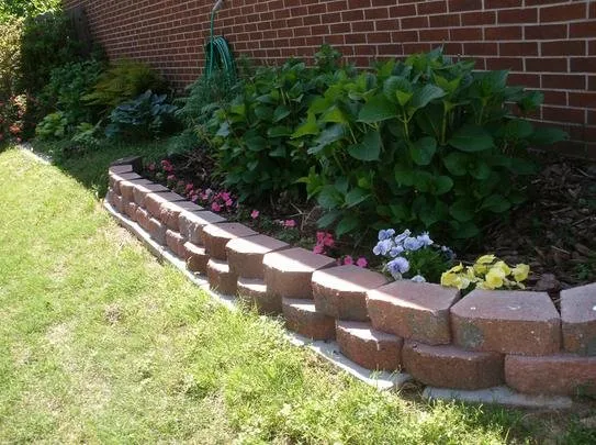 Trusted garden landscaping in Houston, TX by Raptor Landscaping