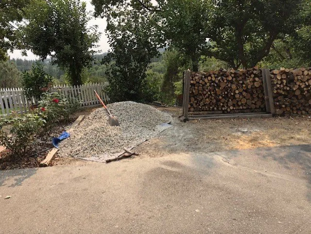 Custom residential landscaping in Grass Valley, CA by Rare Earth Landscape Materials