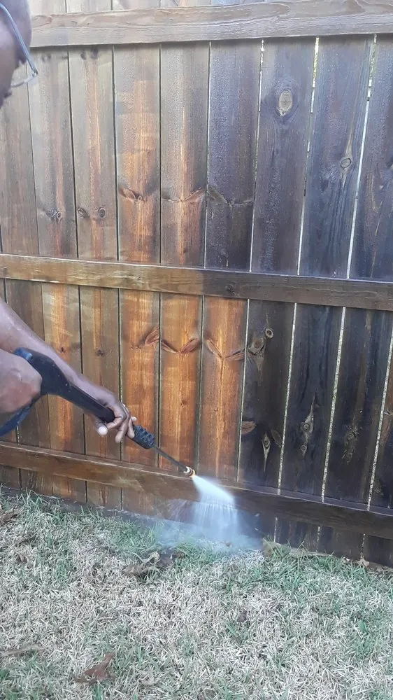 Trusted yard cleanup service for beautiful yards across North Little Rock, AR - Rare Talents Contracting