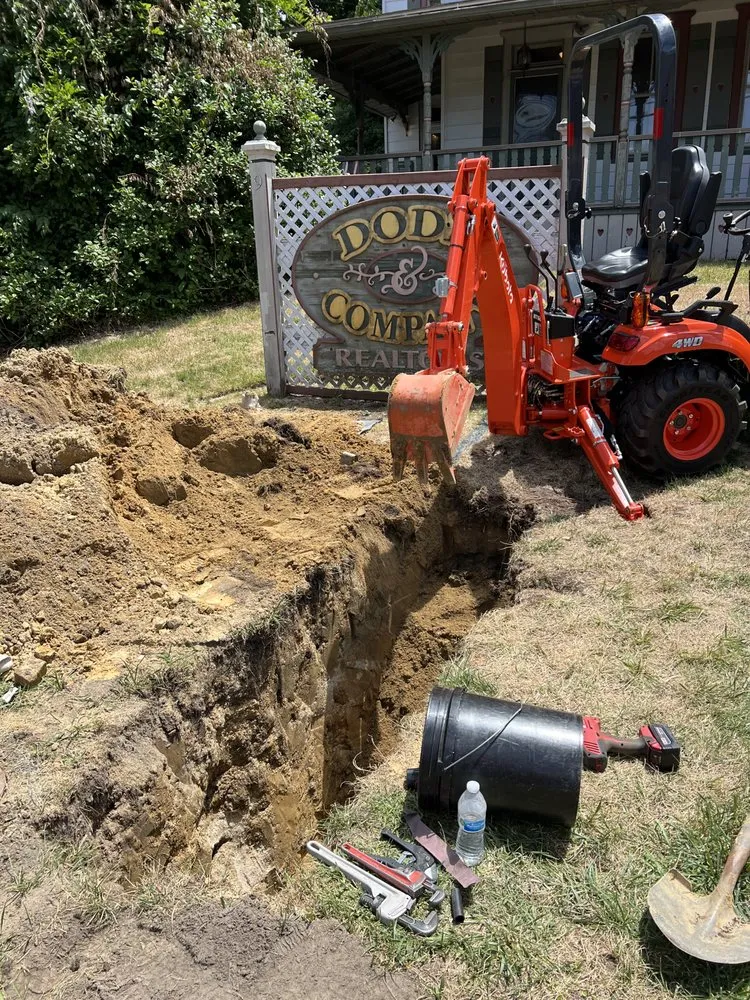 Custom yard maintenance for homes across Pine Hill, NJ - RAS Services And Construction