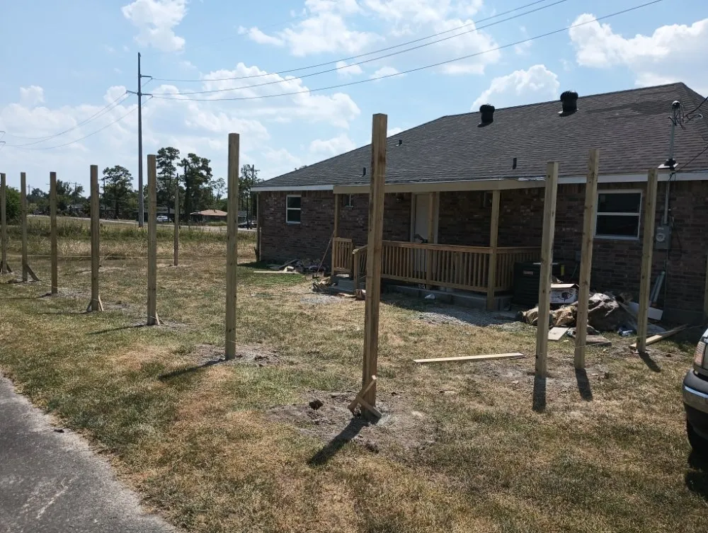 Expert yard cleanup service in Lake Charles, LA - Rasta”s Renovations