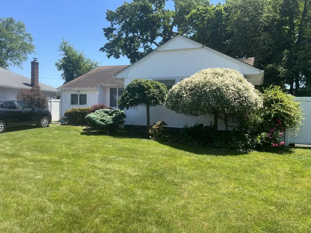 Local yard cleanup service in Oceanside, NY by Rath Arborist Services