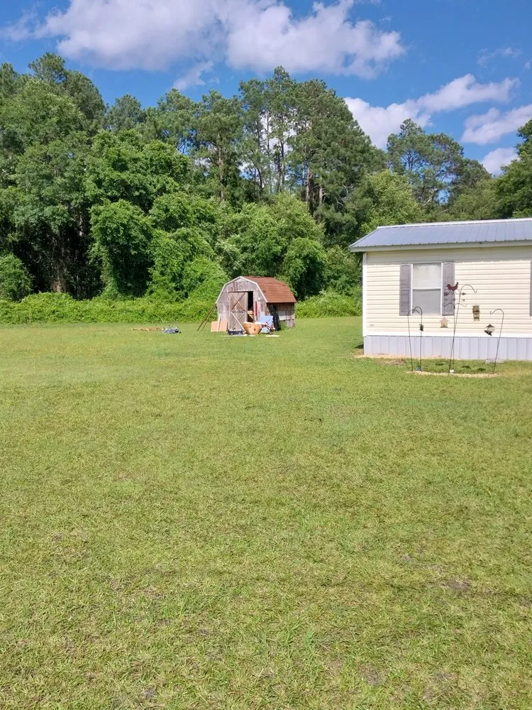 Affordable lawn care service in Lake Park, GA by Ratliff's Landscape