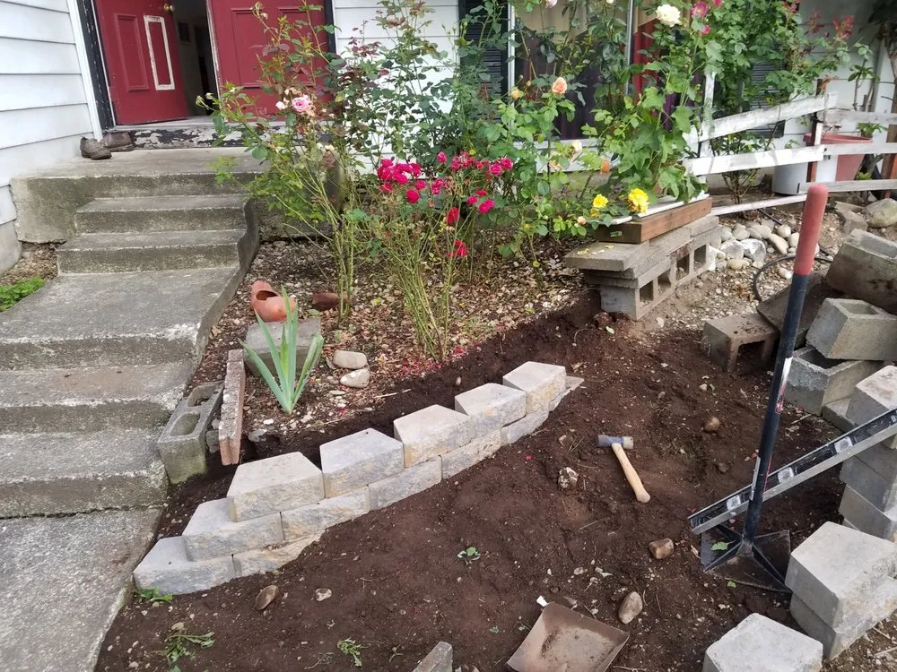 Professional landscape design with custom design in Kent, WA by Raul Barrientos Landscaping and Handy