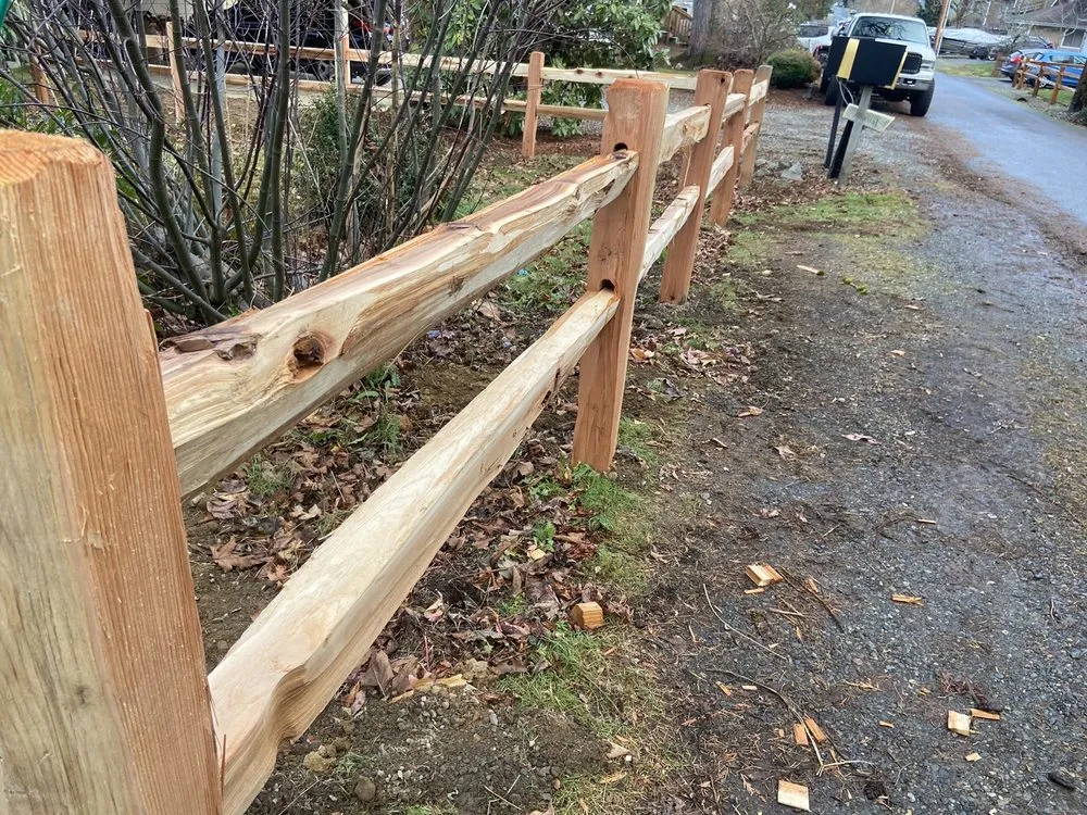 Reliable landscape design for homes in Kent, WA by Raul Barrientos Landscaping and Handy