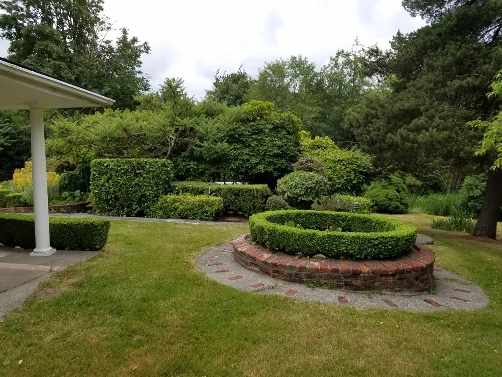 Professional residential landscaping near you across Kent, WA - Raul Barrientos Landscaping and Handy