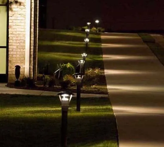 Affordable yard maintenance for year-round maintenance across Costa Mesa, CA - Raul Gomez Landscape & Irrigation Specialist