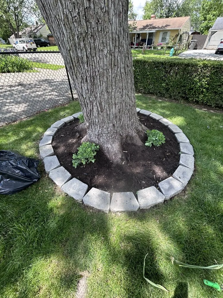 Top-rated outdoor landscaping with custom design across Indianapolis, IN - Raul Lawn Care and Landscaping