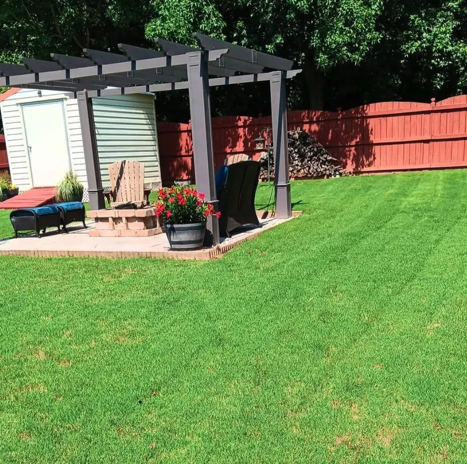 Expert lawn mowing service in Easley, SC by Raul's Landscape