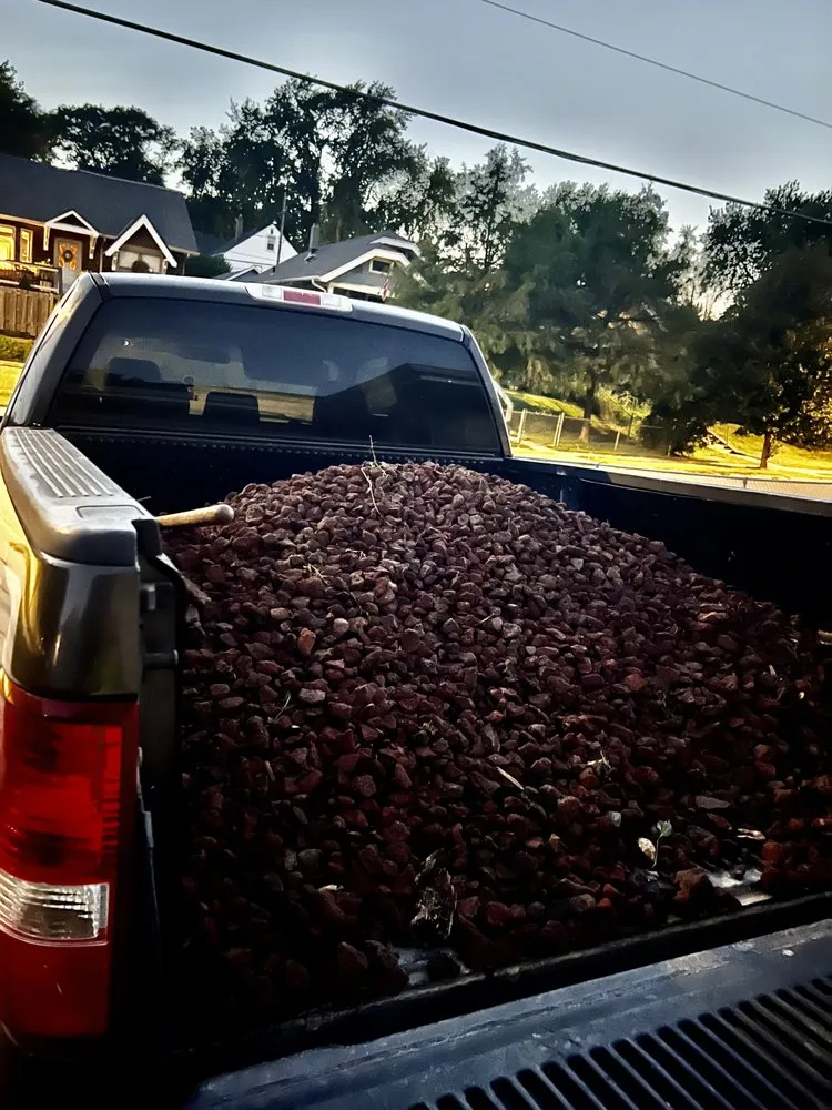 Reliable yard cleanup service experts serving Omaha, NE - Ravage LawnManators