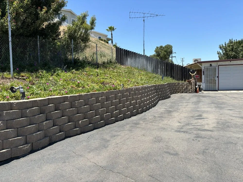 Top-rated garden landscaping for year-round maintenance in Lemon Grove, CA by Raven Landscaping