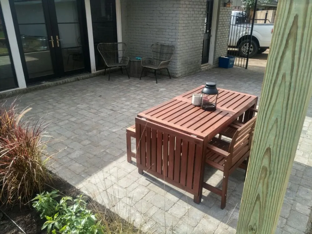 Affordable residential landscaping experts serving Houston, TX - Ravenscourt Landscaping & Design