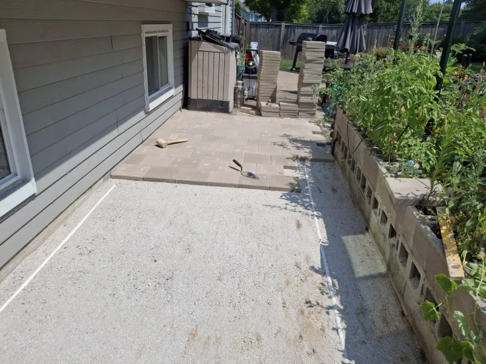 Affordable yard maintenance in Ingleside, IL by Ravines Landscaping