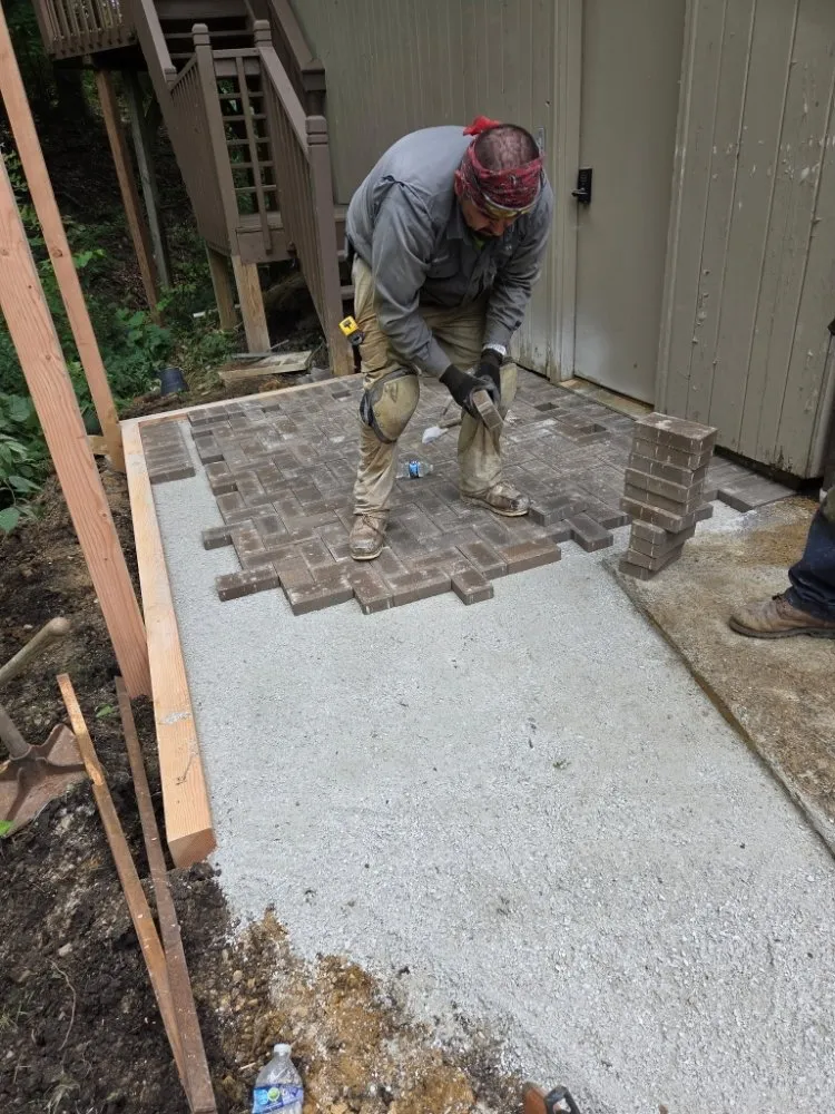 Local garden landscaping for homes in Ingleside, IL by Ravines Landscaping