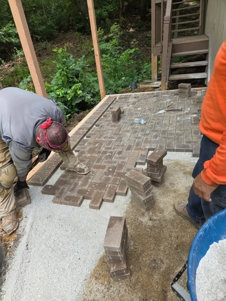 Expert garden landscaping with custom design in Ingleside, IL by Ravines Landscaping