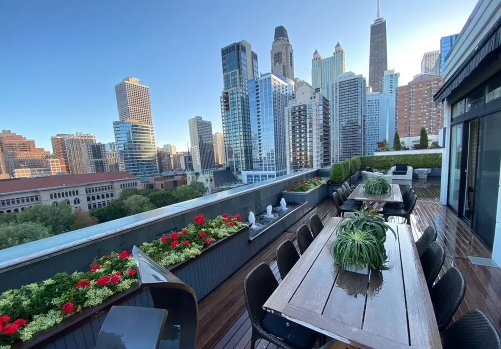 Top-rated lawn care service experts serving Chicago, IL - RAW Designs