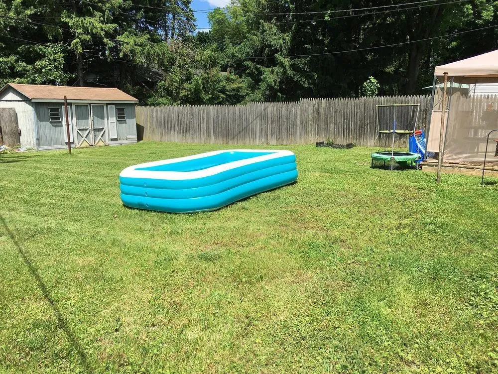 Trusted lawn care service experts serving Springettsbury Township, PA - Rawcut Lawn Care