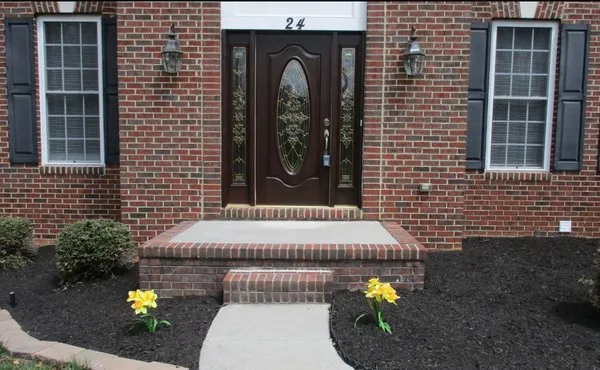 Rawlings And Sons Lawncare And Landscaping Logo